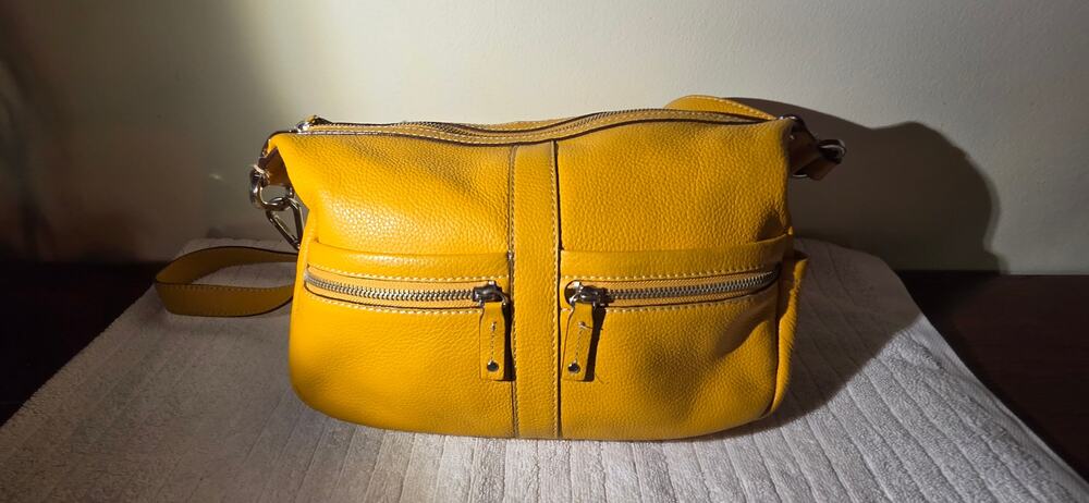 Tignanello Mustard Yellow Pebbled Leather Crossbody Shoulder Bag Multi Pocket